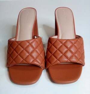 The Drop Women's Pattie High Block Heeled Mule Sandals Quilted Toffee Size 9